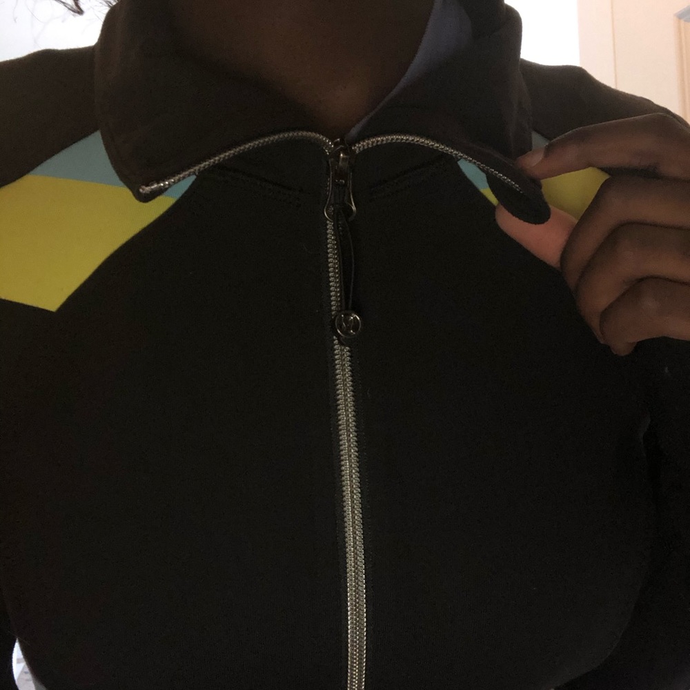 lululemon jacket - Picture 4 of 8